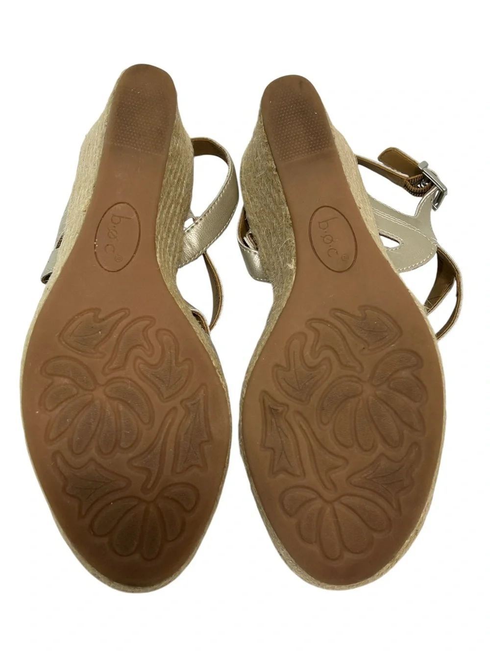 B.O.C .Women’s  Size 8M US Sandals Strappy Synthetic Beige Platform Wedge Z52346